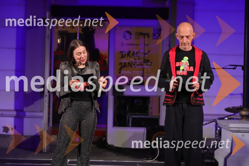  Liza Marijina, igralka;  Davor Herga, igralecDRAMANJE, večer mariborske Drame