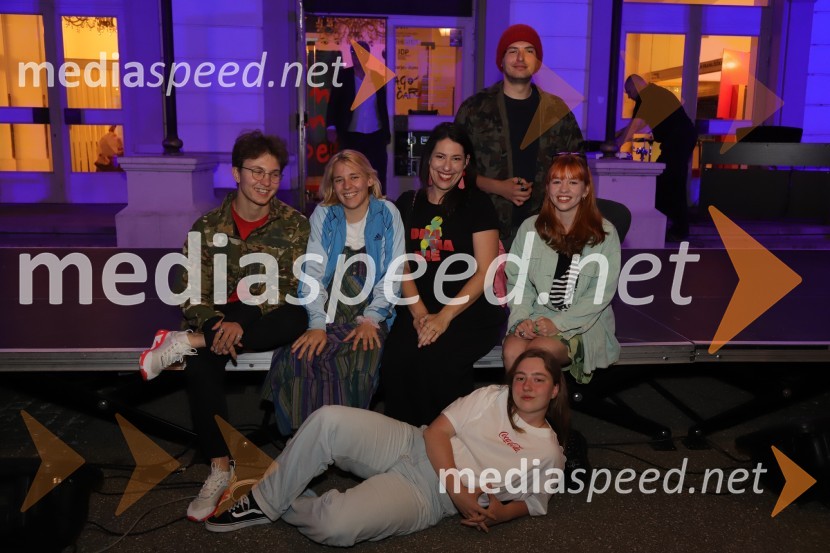  ... ;  ... ;  Minca Lorenci, igralka;  ... ;  ... ;  ... DRAMANJE, večer mariborske Drame