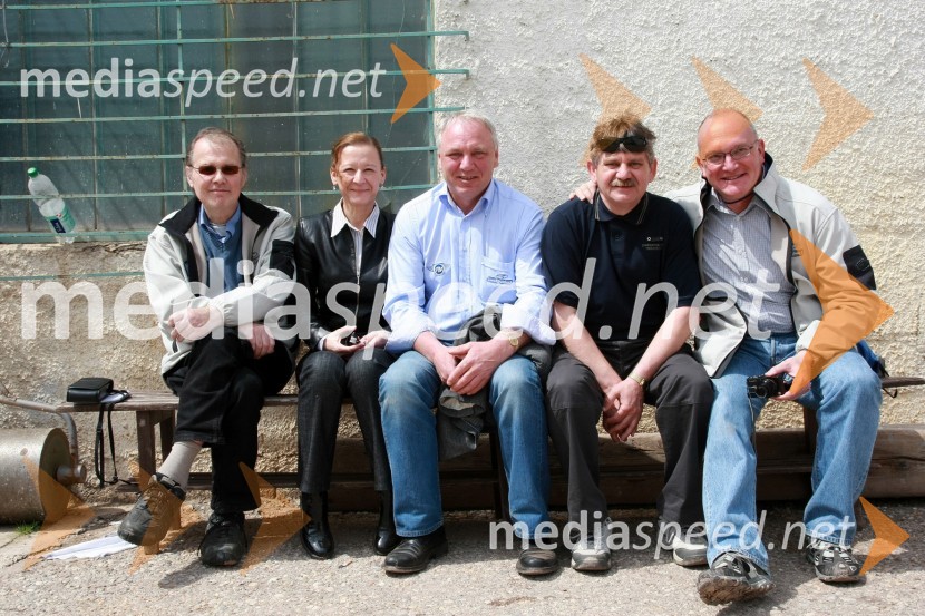 EXCLUSIVE: The world premiere and homologation of the new Akrapovic speedway silencer