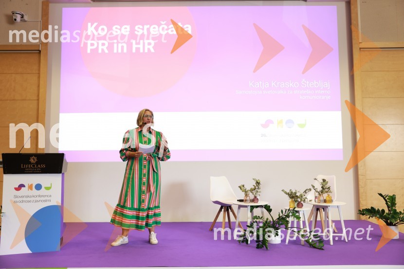  Katja Krasko Štebljaj, samostojna svetovalka za strateško interno komuniciranje26. SKOJ, drugi dan konference