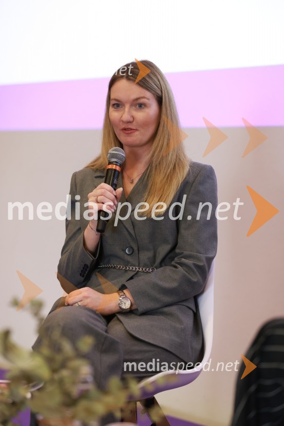  Tina Kobilšek, vodja za podnebne politike na Ministrstvu za okolje, podnebje in energijo26. SKOJ, drugi dan konference