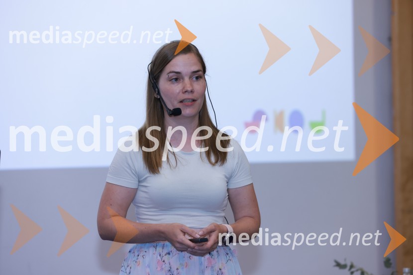  Katja  Sreš, predsednica, Ekologi brez meja26. SKOJ, drugi dan konference