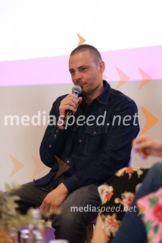  Tine Lugarič, kreativni direktor, agencija Trampolin26. SKOJ, drugi dan konference