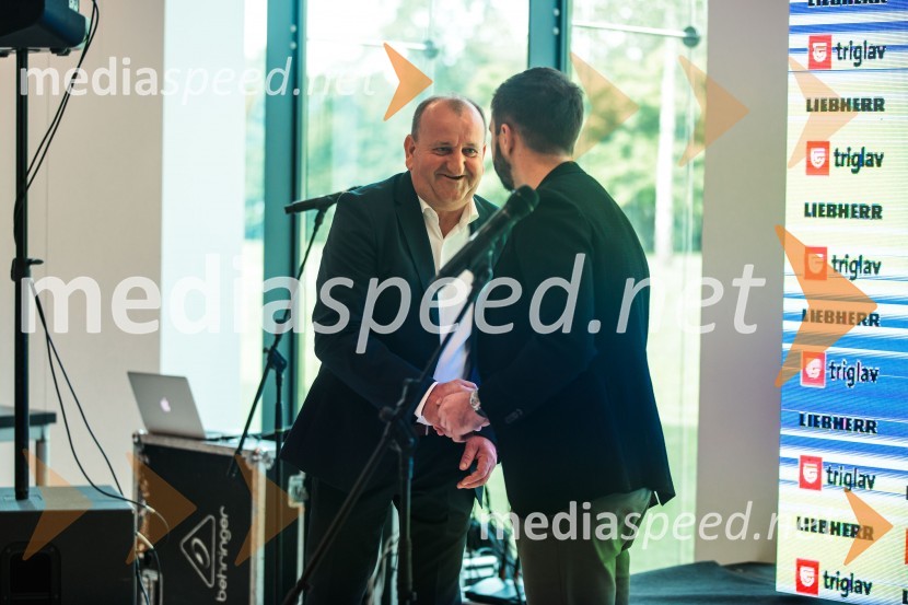  Jože Koželj, direktor Koželj d.o.o.Jubilejni 10. Festvina