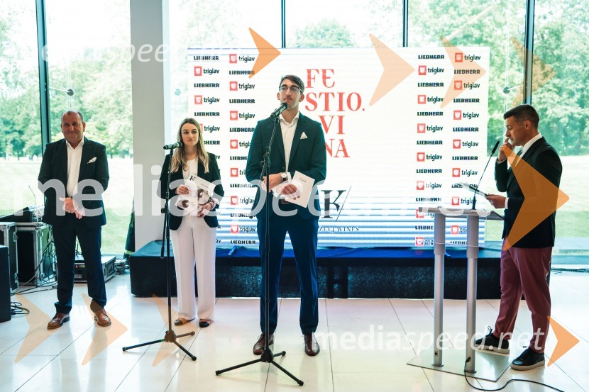  Jože Koželj, direktor Koželj d.o.o.;  Lucija Koželj, Koželj d.o.o.;  Rok Koželj, Koželj d.o.o.;  Klemen Bučan, radijski voditelj, stand-up komik, DJJubilejni 10. Festvina