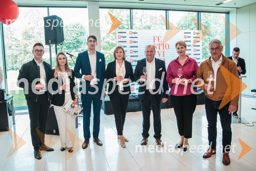  Jan Koželj, Koželj d.o.o.;  Lucija Koželj, Koželj d.o.o.;  Rok Koželj, Koželj d.o.o.;  Jana Koželj, Koželj d.o.o.;  Jože Koželj, direktor Koželj d.o.o.;  Maja Križmančič, direktorica, Kongresni center Brdo;  Matjaž Han, minister za gospodarstvo, turizem in športJubilejni 10. Festvina