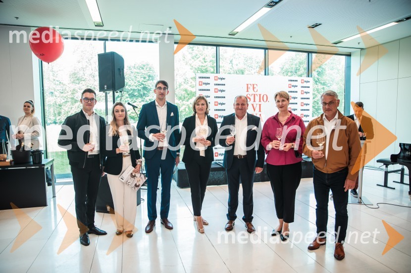  Jan Koželj, Koželj d.o.o.;  Lucija Koželj, Koželj d.o.o.;  Rok Koželj, Koželj d.o.o.;  Jana Koželj, Koželj d.o.o.;  Jože Koželj, direktor Koželj d.o.o.;  Maja Križmančič, direktorica, Kongresni center Brdo;  Matjaž Han, minister za gospodarstvo, turizem in športJubilejni 10. Festvina