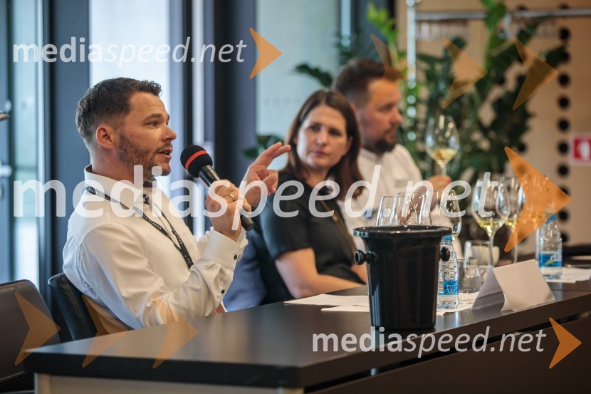  Mitja Železnik, vodja ključnih kupcev pri Koželj winesJubilejni 10. Festvina