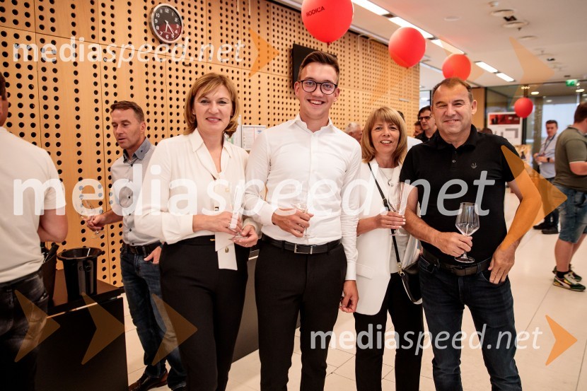  Jana Koželj, Koželj d.o.o.;  Jan Koželj, Koželj d.o.o.;  ... ;  ... Jubilejni 10. Festvina