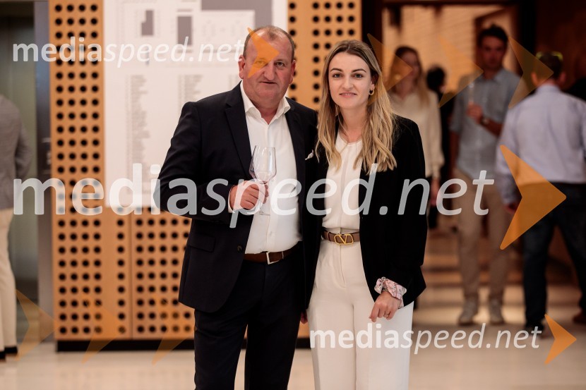  Jože Koželj, direktor Koželj d.o.o.;  Lucija Koželj, Koželj d.o.o.Jubilejni 10. Festvina