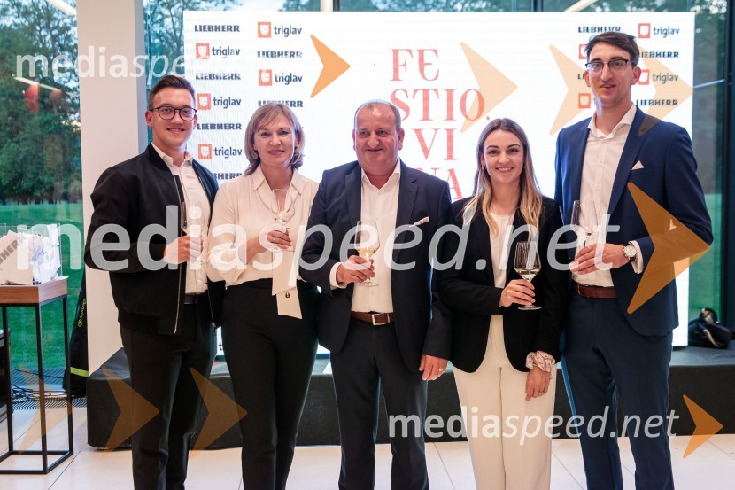  Jan Koželj, Koželj d.o.o.;  Jana Koželj, Koželj d.o.o.;  Jože Koželj, direktor Koželj d.o.o.;  Lucija Koželj, Koželj d.o.o.;  Rok Koželj, Koželj d.o.o.Jubilejni 10. Festvina