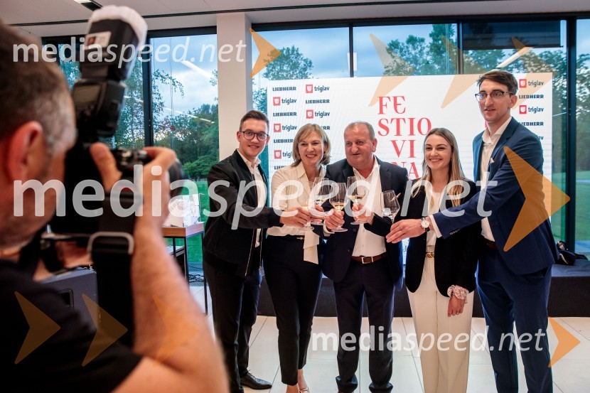  Jan Koželj, Koželj d.o.o.;  Jana Koželj, Koželj d.o.o.;  Jože Koželj, direktor Koželj d.o.o.;  Lucija Koželj, Koželj d.o.o.;  Rok Koželj, Koželj d.o.o.Jubilejni 10. Festvina