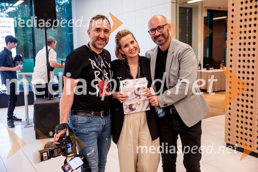  Borut  Cvetko, kreativni direktor, Mediaspeed d.o.o.;  Natalija Cvetko, Mediaspeed d.o.o.;  Srečko Štagar, EventimJubilejni 10. Festvina