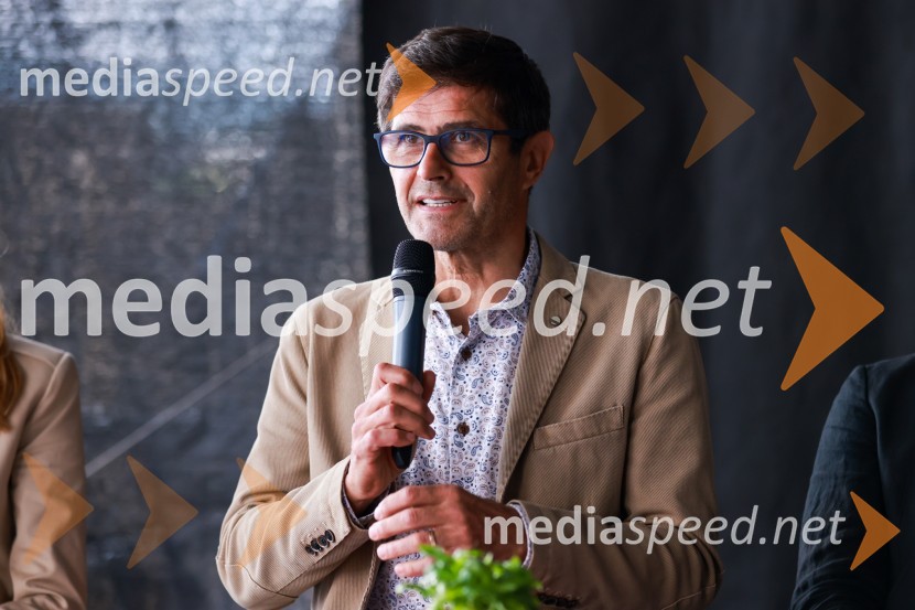  Matjaž Rakovec, župan Mestne občine KranjPrešerno poletje 2024, novinarska konferenca