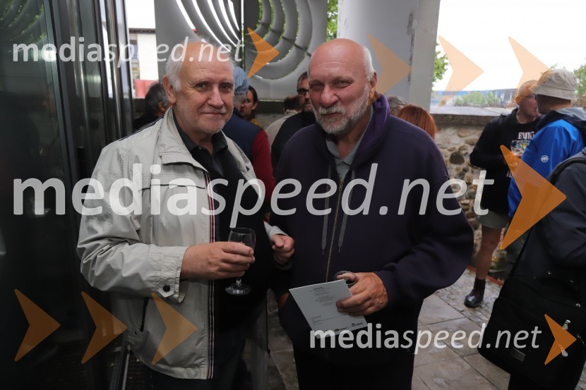 Odprtje fotografske razstave avtorja Dragiše Modrinjaka