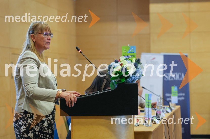 dr. Polonca Kovač, profesorica za področje upravnega prava in javne uprave, Fakulteta za upravo Ljubljana4. Find-Info dnevi 2024