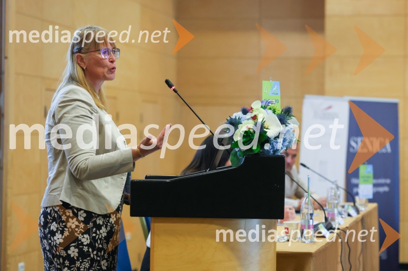 dr. Polonca Kovač, profesorica za področje upravnega prava in javne uprave, Fakulteta za upravo Ljubljana4. Find-Info dnevi 2024