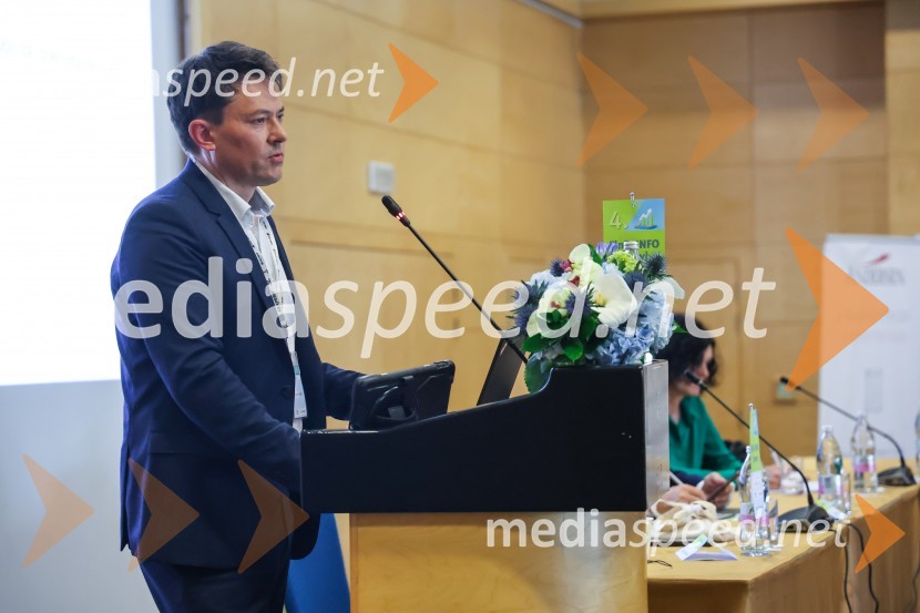  Katarina Kresal, odvetnica, nekdanja ministrica za notranje zadeve4. Find-Info dnevi 2024