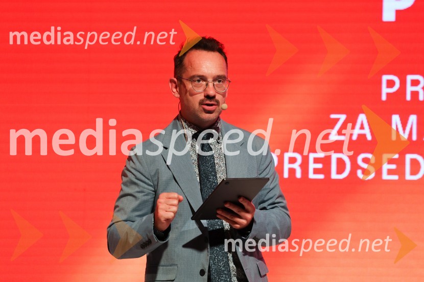  Jože Robežnik,  televizijski voditeljMarketinška odličnost 2024, podelitev