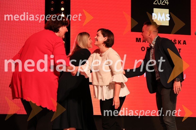  ... ;  ... ;  Živa Čižman, direktorica marketinga, WeTeh Ltd;  ... Marketinška odličnost 2024, podelitev