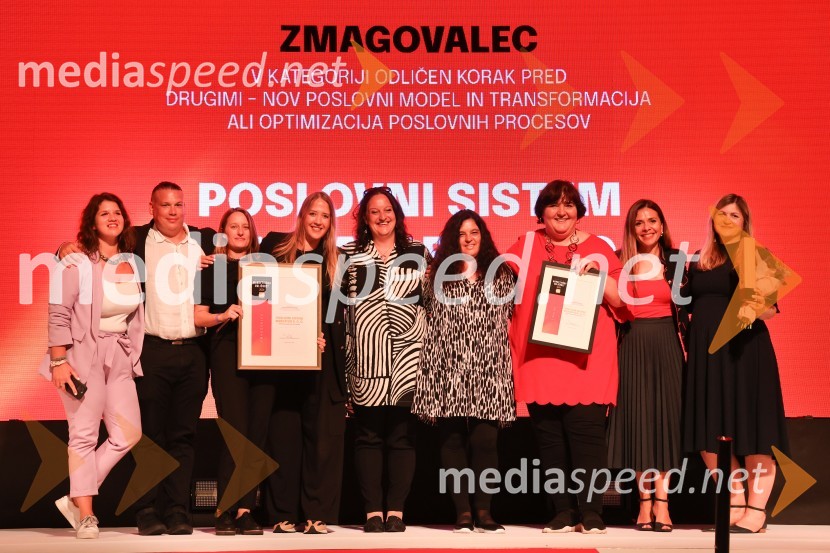  ... ;  ... ;  ... ;  ... ;  ... ;  ... ;  ... ;  Viktorija Radojević Mavrič, direktorica marketinga in razvoja Mercator d.d.;  ... Marketinška odličnost 2024, podelitev