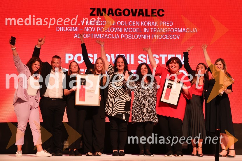  ... ;  ... ;  ... ;  ... ;  ... ;  ... ;  ... ;  Viktorija Radojević Mavrič, direktorica marketinga in razvoja Mercator d.d.;  ... Marketinška odličnost 2024, podelitev