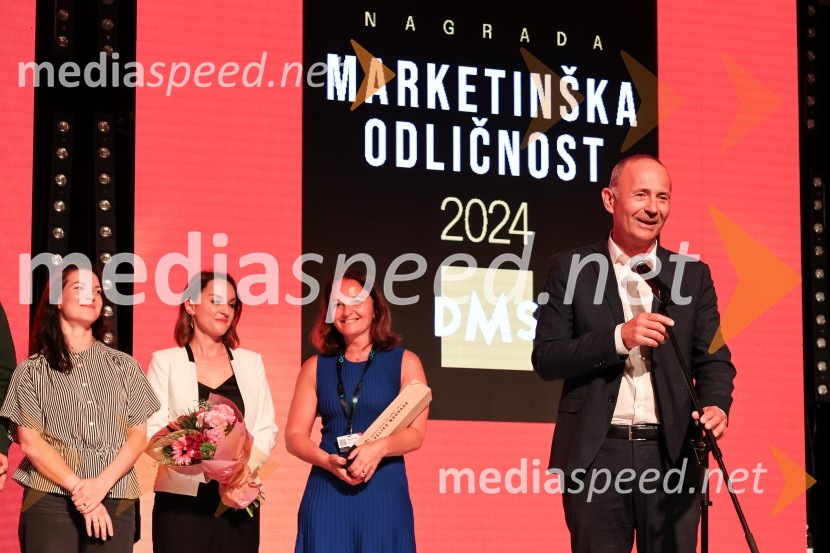  ... ;  ... ;  Mojca Avšič, direktorica marketinga in uporabniške izkušnje, Petrol;  Jože Smolič , član uprave, Petrol GroupMarketinška odličnost 2024, podelitev