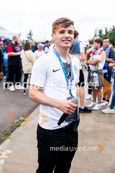  Klemen Kopina, speaker, MCPripravljalna tekma za Euro 2024: Slovenija – Armenija