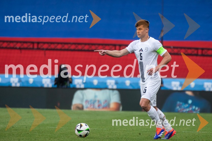  Jaka Bijol, nogometašPripravljalna tekma za Euro 2024: Slovenija – Armenija