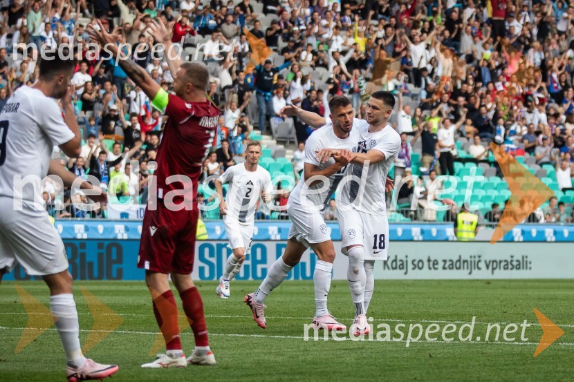  ... ;  Žan Vipotnik, nogometašPripravljalna tekma za Euro 2024: Slovenija – Armenija