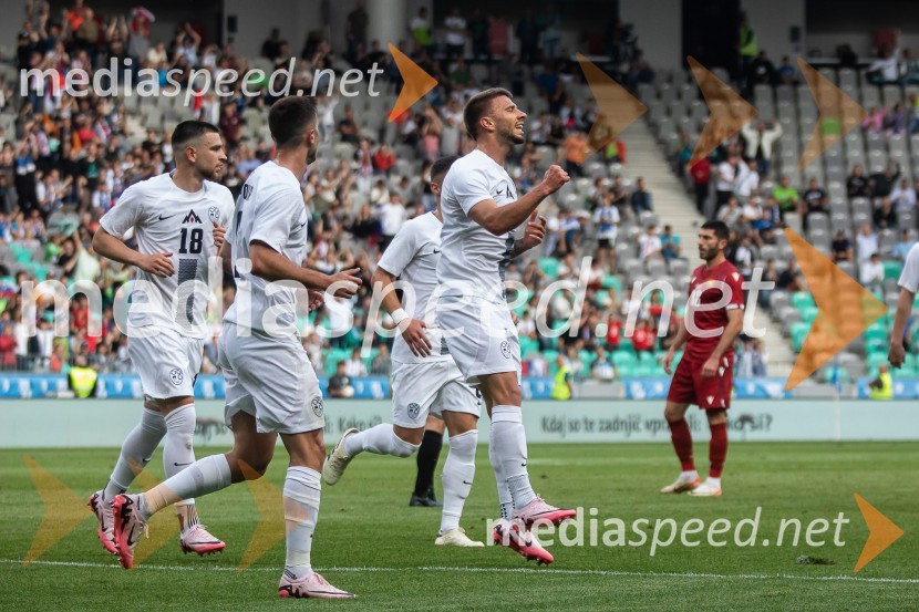  Jan Mlakar, nogometašPripravljalna tekma za Euro 2024: Slovenija – Armenija