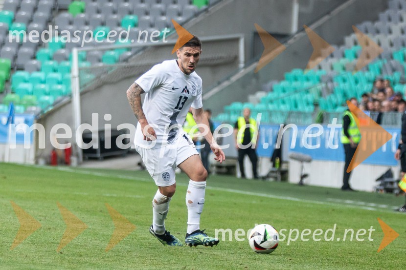  Erik Janža, nogometašPripravljalna tekma za Euro 2024: Slovenija – Armenija