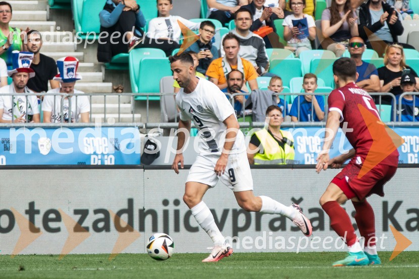  Andraž Šporar, nogometašPripravljalna tekma za Euro 2024: Slovenija – Armenija