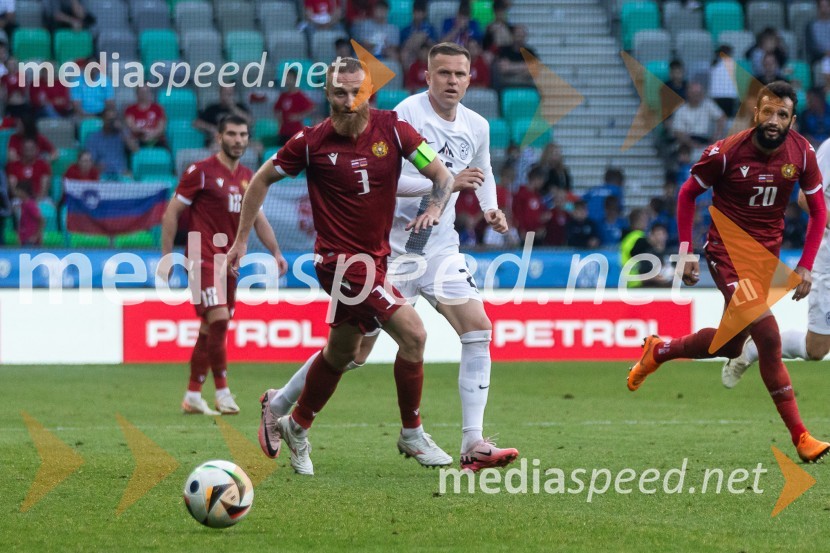  Varazdat Haroyan, nogometaš, Armenja;  Josip  Iličić, nogometaš;  Artak Dashyan, nogometaš, ArmenijaPripravljalna tekma za Euro 2024: Slovenija – Armenija