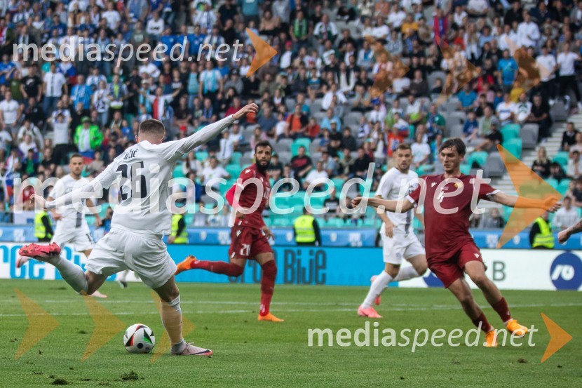  Josip  Iličić, nogometašPripravljalna tekma za Euro 2024: Slovenija – Armenija