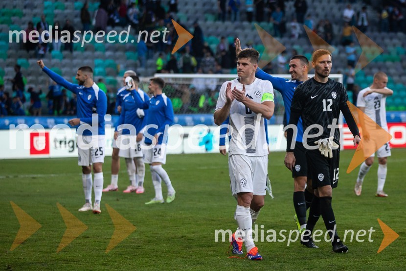  Jaka Bijol, nogometaš;  Vid Belec, nogometašPripravljalna tekma za Euro 2024: Slovenija – Armenija