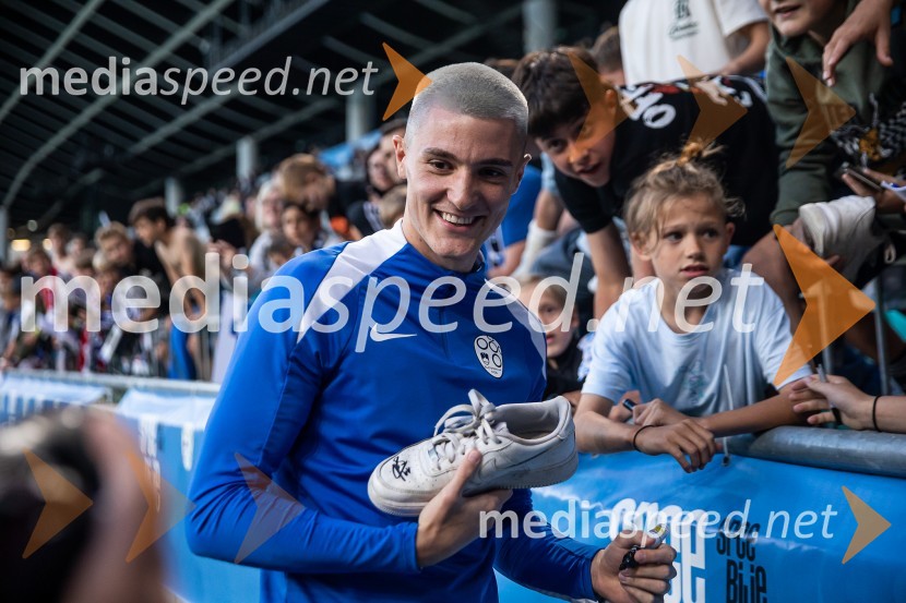  Benjamin Šeško, nogometašPripravljalna tekma za Euro 2024: Slovenija – Armenija