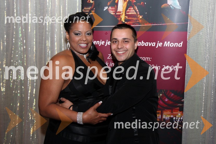 Sheila Raye Charles, pevka in hčerka pevca Raya Charlesa ter Uroš Perić, pevecRay Charles Tribute, Casino Mond