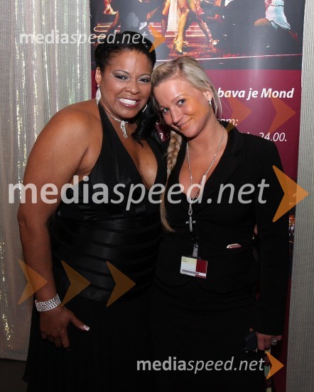 Sheila Raye Charles, pevka in hčerka pevca Raya Charlesa ter Nika Marolt, organizatorka zabavnega programa v igralniško-zabaviščnem centru MondRay Charles Tribute, Casino Mond