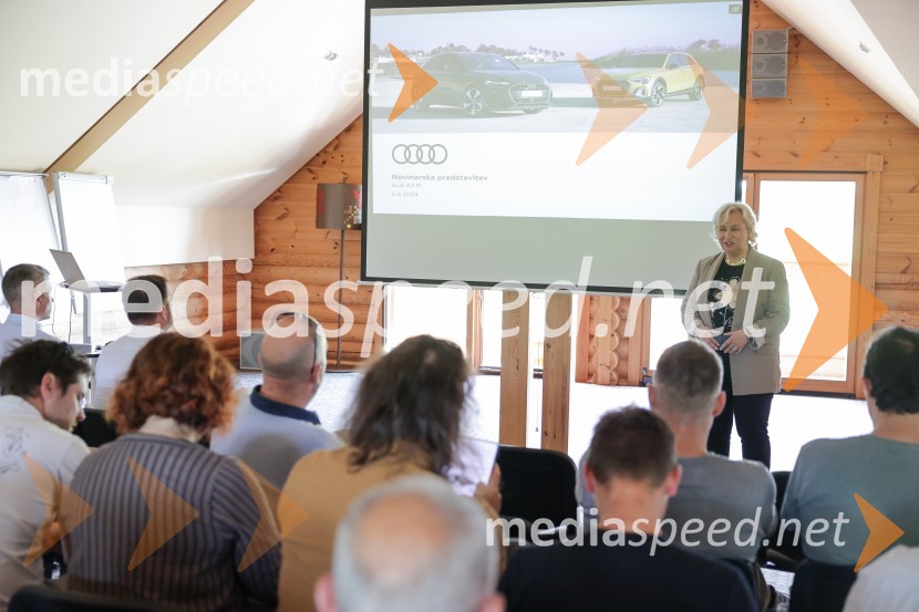  Sabrina Pečelin, vodja odnosov z javnostmi pri Porsche Slovenija d.o.o.Audi A3, slovenska predstavitev