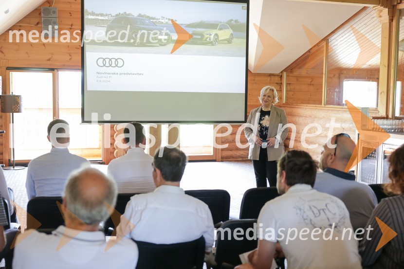  Sabrina Pečelin, vodja odnosov z javnostmi pri Porsche Slovenija d.o.o.Audi A3, slovenska predstavitev