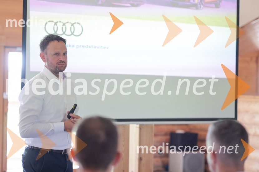  Franci Bolta, direktor znamke Audi pri podjetju Porsche Slovenija d.o.o.Audi A3, slovenska predstavitev