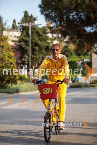  Tadej Toš, stand up komik33. SOF, podelitev nagrad