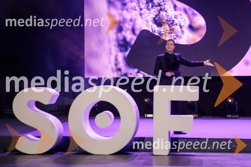  Klemen Slakonja, igralec, komik in TV voditelj33. SOF, podelitev nagrad