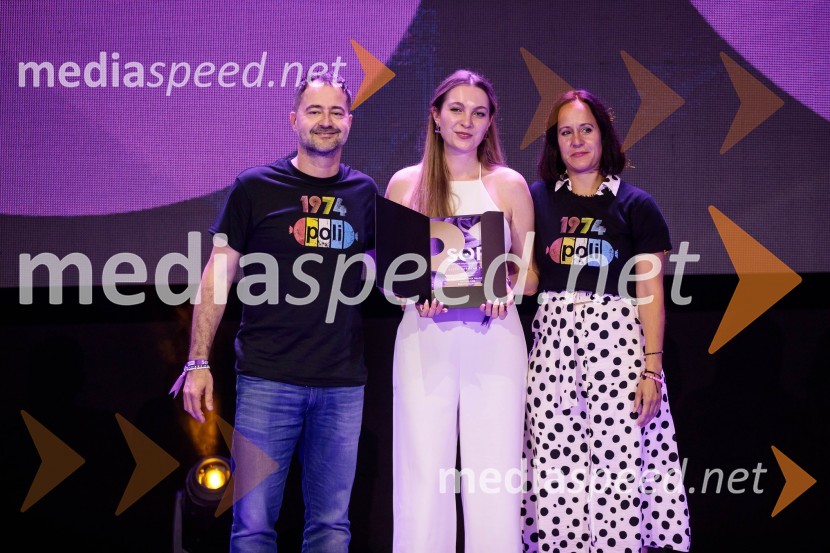  Hrvoje Filipčić, direktor marketinga, Perutnina Ptuj Group;  ... ;  Barbara Stopinšek, vodja blagovne znamke Poli v Skupini Perutnina Ptuj33. SOF, podelitev nagrad