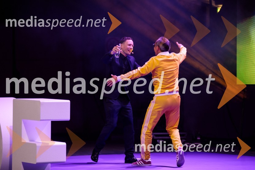  Klemen Slakonja, igralec, komik in TV voditelj;  Tadej Toš, stand up komik33. SOF, podelitev nagrad