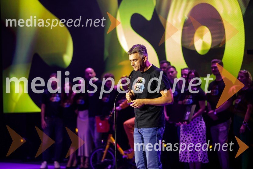  David Visenjak, direktor trženja, Perutnina Ptuj d. d.33. SOF, podelitev nagrad