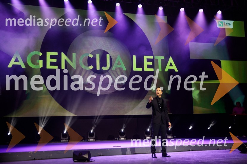  Klemen Slakonja, igralec, komik in TV voditelj33. SOF, podelitev nagrad