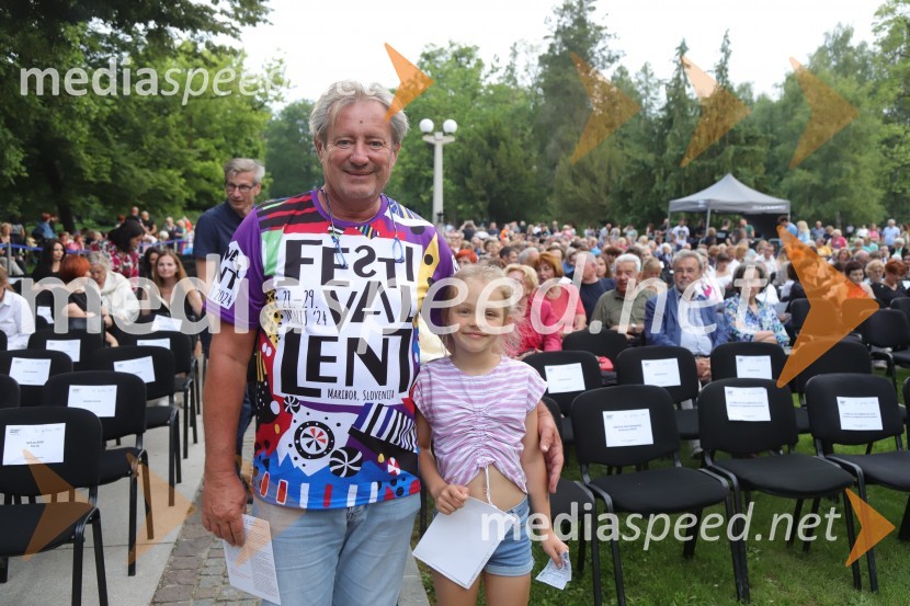  Vladimir  Rukavina Gogo, direktor Narodnega doma Maribor ter direktor Festivala Lent ;  ... Operna noč na promenadi Mestnega parka