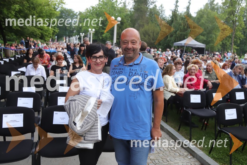  Mojca Protner, Hiša Joannes Protner;  Boštjan Protner, vinar, Hiša Joannes ProtnerOperna noč na promenadi Mestnega parka